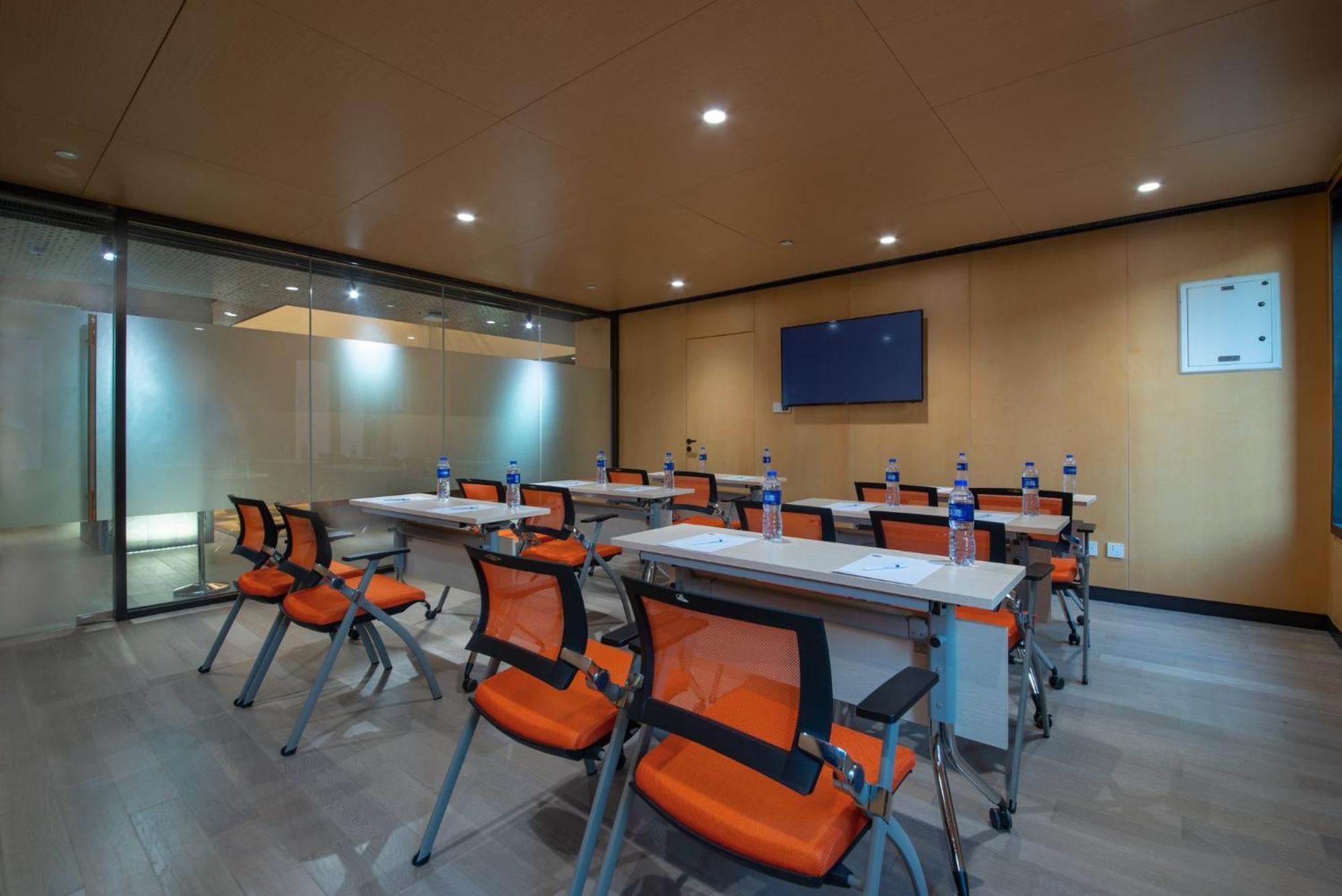 Holiday Inn Express Beijing Shijingshan Parkview By Ihg Экстерьер фото